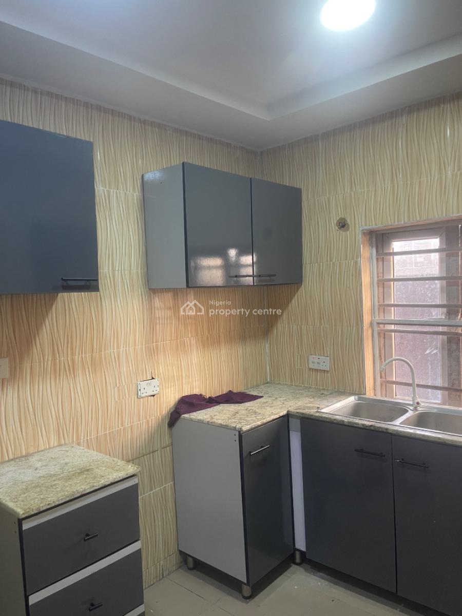 Luxury 2bedroom Apartment Inside Decent Estate, Ogidan, Sangotedo, Ajah, Lagos, Terraced Bungalow for Rent
