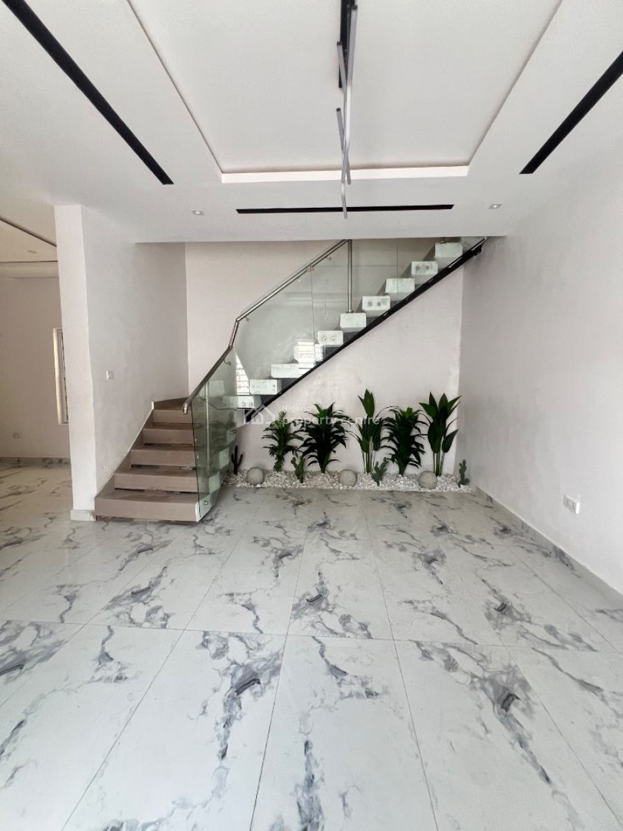 Five Bedrooms Detached Duplex with Bq Swimming Pool, Chevron, Lekki Phase 1, Lekki, Lagos, Detached Duplex for Sale