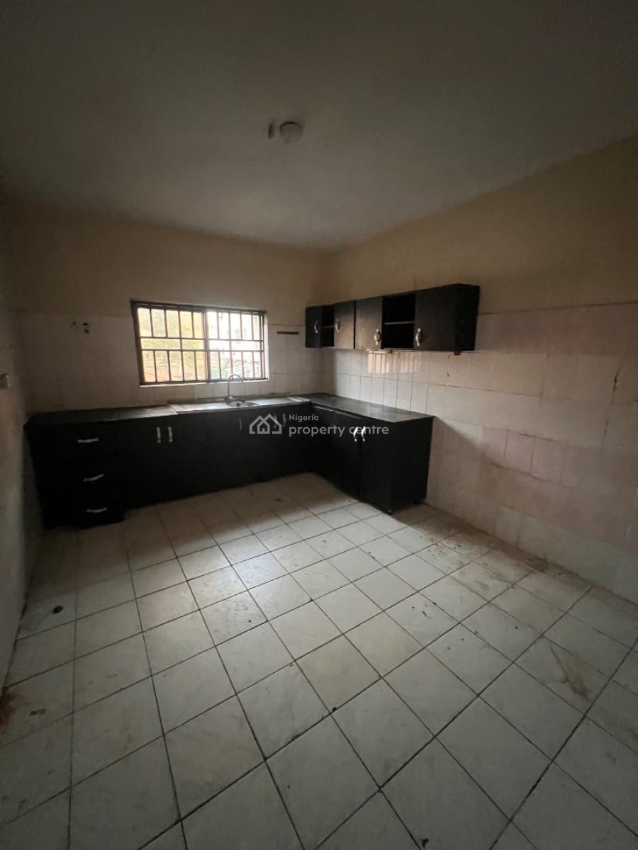 Just Out! Spacious 2 Bedroom Flat , 1st Floor Tarred, Wuye Main(tarred Rd), Wuye, Abuja, Flat / Apartment for Rent
