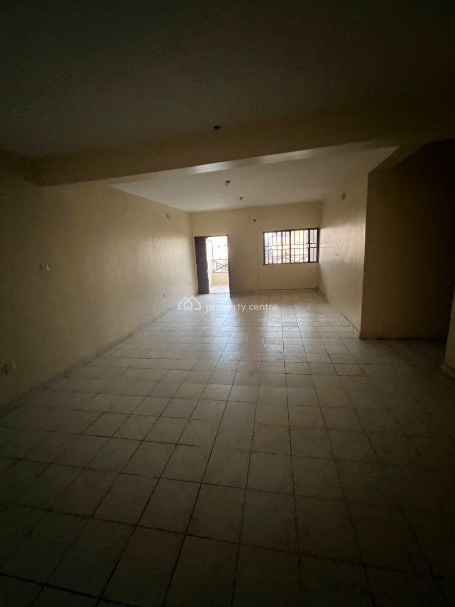 Just Out! Spacious 2 Bedroom Flat , 1st Floor Tarred, Wuye Main(tarred Rd), Wuye, Abuja, Flat / Apartment for Rent