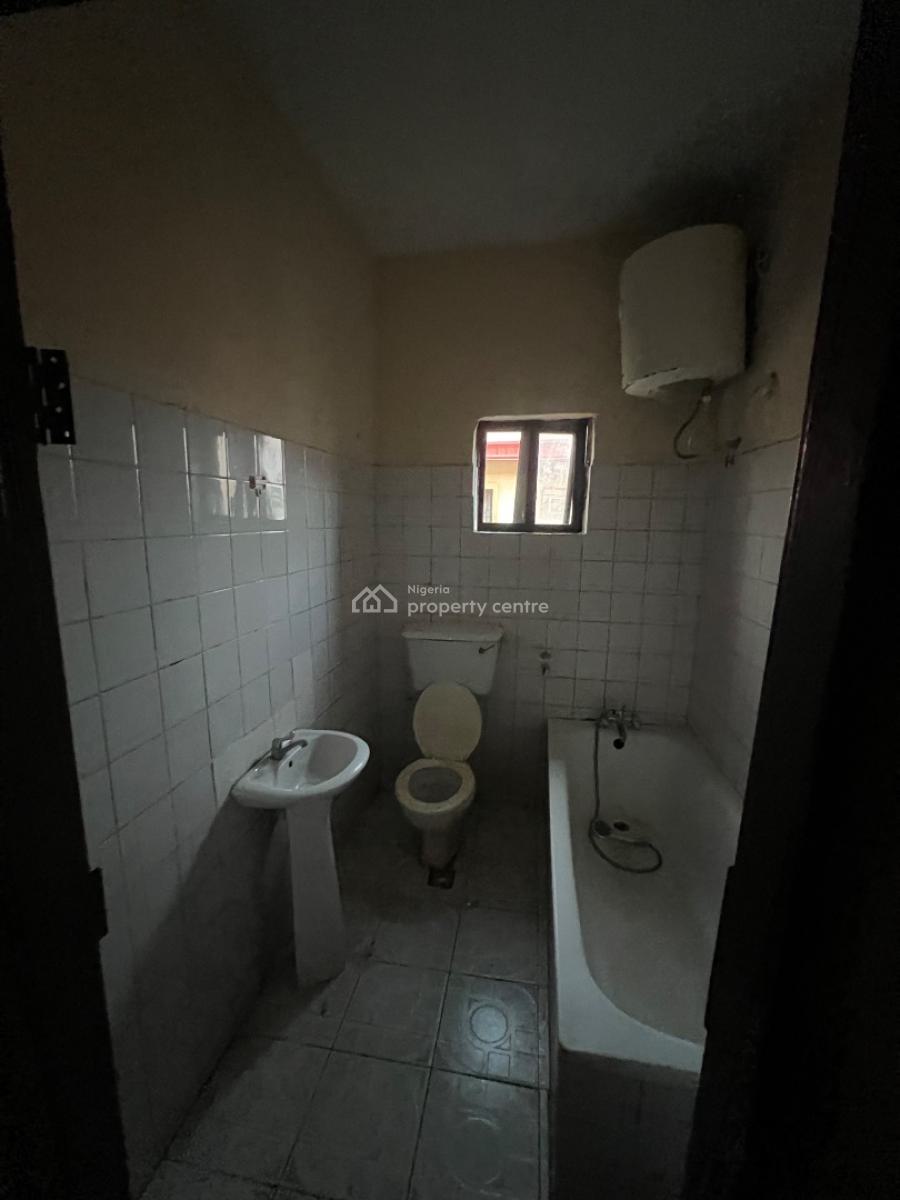 Just Out! Spacious 2 Bedroom Flat , 1st Floor Tarred, Wuye Main(tarred Rd), Wuye, Abuja, Flat / Apartment for Rent