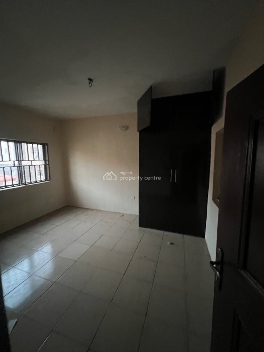 Just Out! Spacious 2 Bedroom Flat , 1st Floor Tarred, Wuye Main(tarred Rd), Wuye, Abuja, Flat / Apartment for Rent