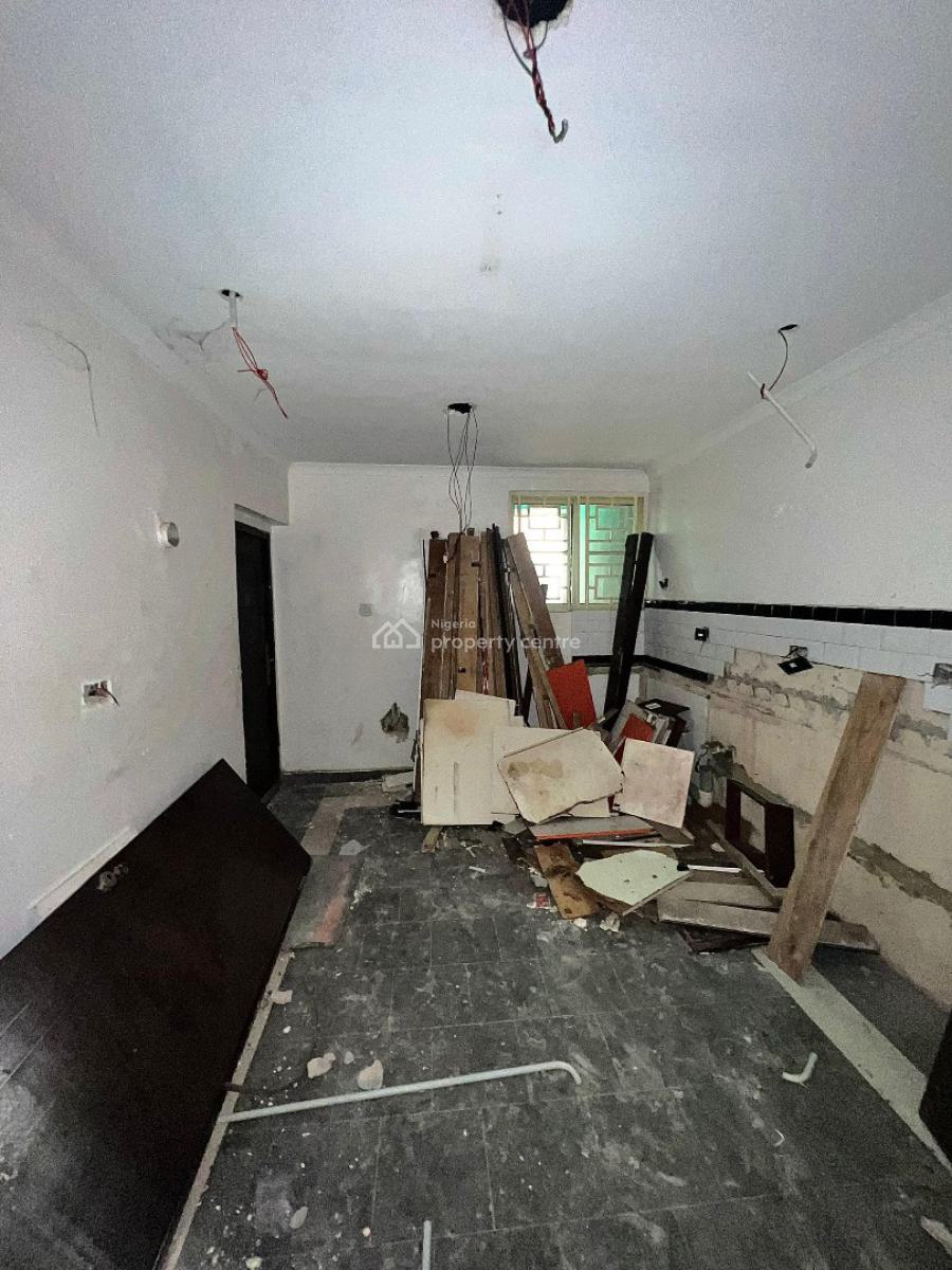 5 Bed Terrace + Bq (self Compound), Lekki Phase 1, Lekki, Lagos, Semi-detached Duplex for Rent