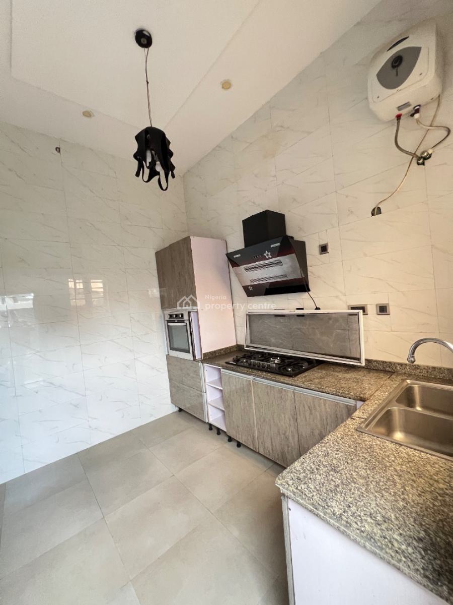 Four Bedroom Semi Detached Duplex with Bq, Chevron, Lekki Phase 1, Lekki, Lagos, Semi-detached Duplex for Sale