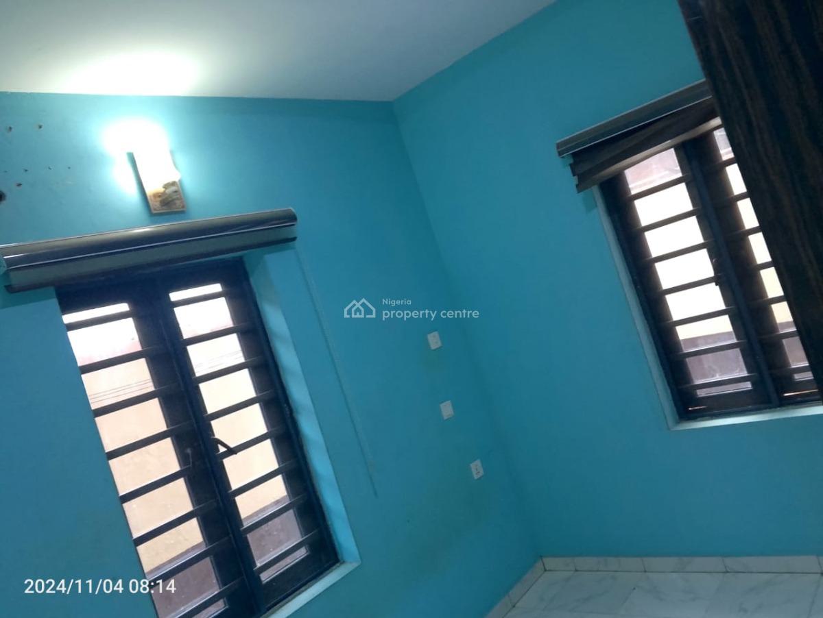 Lovely and Spacious, Yaba, Lagos, Flat / Apartment for Rent