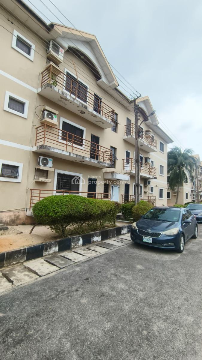 3bed Apartment in Osapa London, Femi Okunnu Estate, Osapa, Lekki, Lagos, Flat / Apartment for Sale