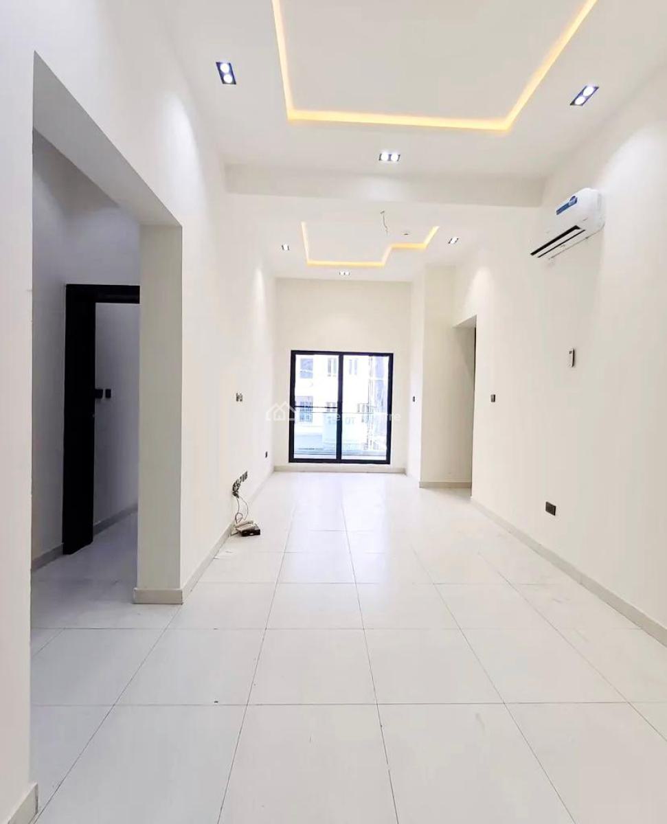 Luxurious 2-bedroom Apartment with Bq and Swimming Pool, Lekki Phase 1, Lekki, Lagos, Flat / Apartment for Rent