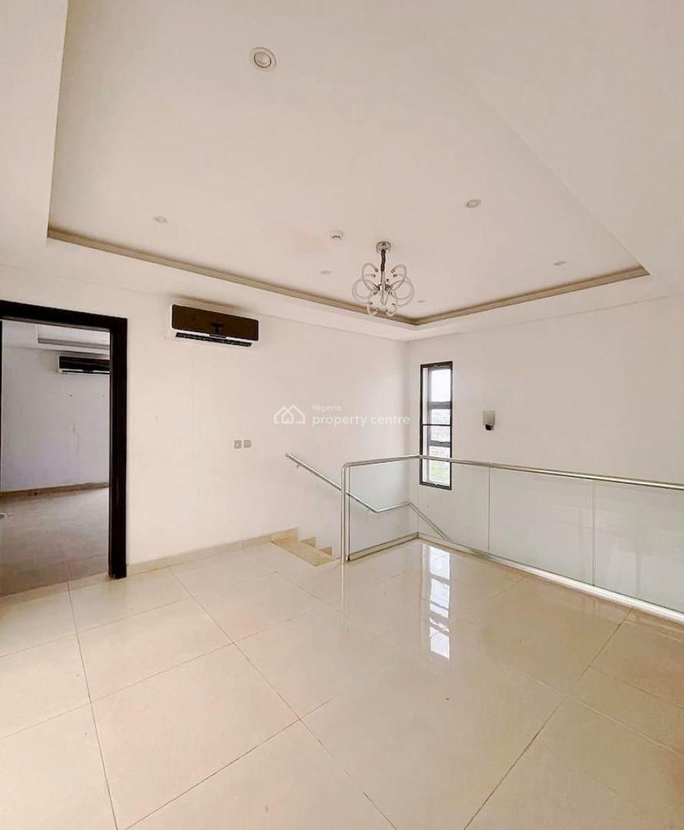 Luxury 4 Bedroom Maisonette Duplex with Boys Quarters, Banana Island, Ikoyi, Lagos, Flat / Apartment for Rent