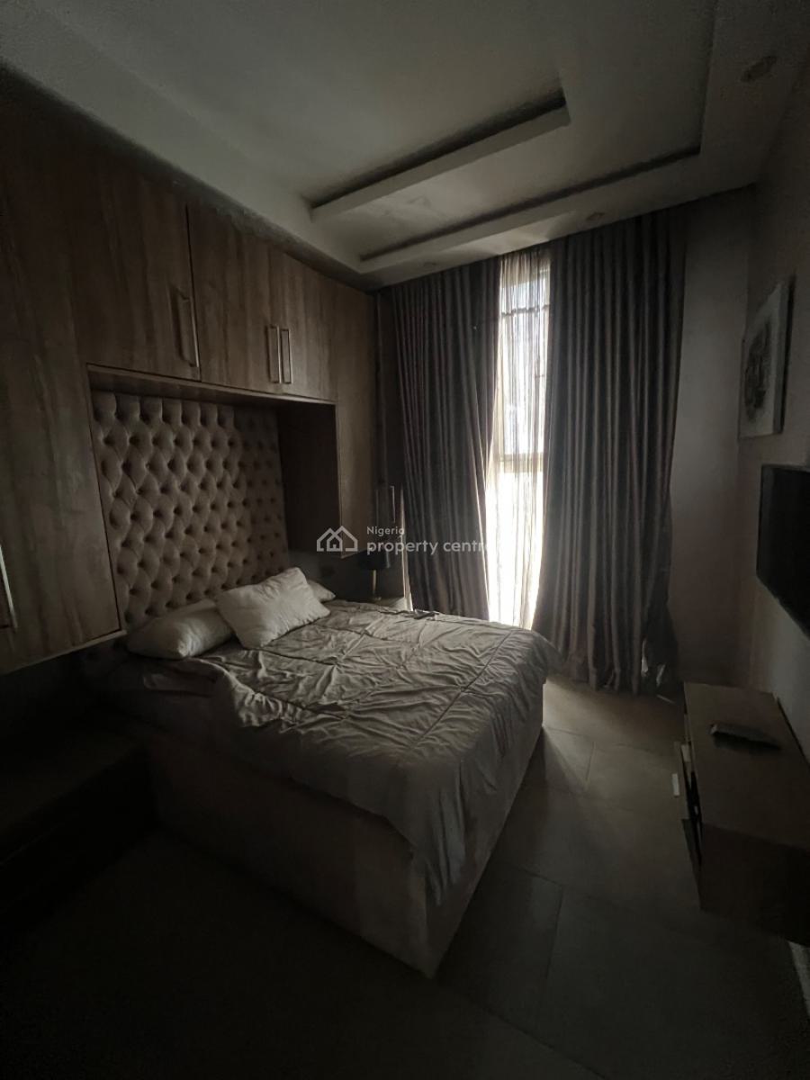 2 Bedroom Furnished Apartment, 2nd Floor, Tarred Rd, Tarred Rd, Mabushi, Abuja, Flat / Apartment for Rent