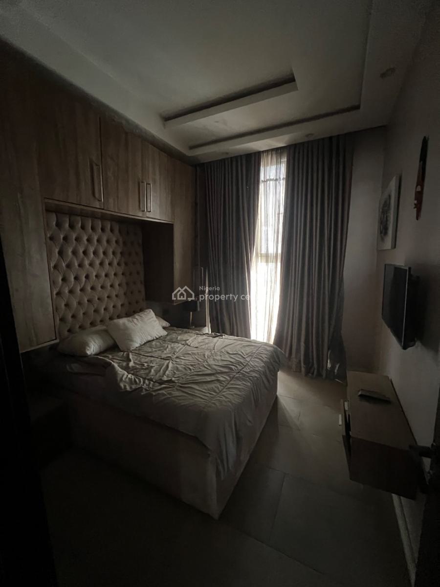 2 Bedroom Furnished Apartment, 2nd Floor, Tarred Rd, Tarred Rd, Mabushi, Abuja, Flat / Apartment for Rent