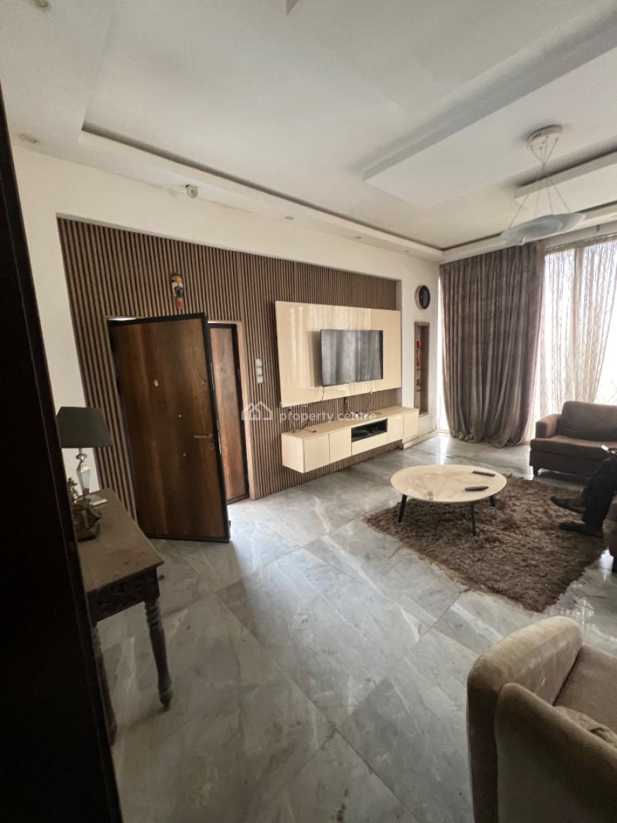 2 Bedroom Furnished Apartment, 2nd Floor, Tarred Rd, Tarred Rd, Mabushi, Abuja, Flat / Apartment for Rent