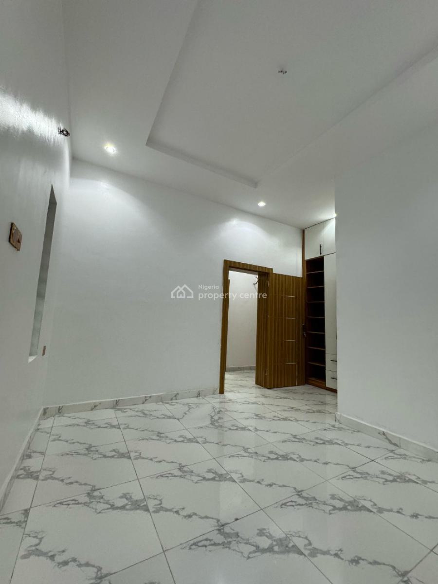 Modern 5bedrooms Funny Detached with Ensuit Bedrooms 24hrs Light, General Paint, By Metro Homes/ Lekki Gardens, Ajah, Lagos, Detached Bungalow for Sale