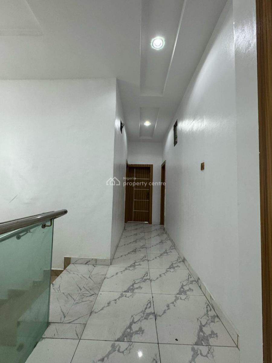 Modern 5bedrooms Funny Detached with Ensuit Bedrooms 24hrs Light, General Paint, By Metro Homes/ Lekki Gardens, Ajah, Lagos, Detached Bungalow for Sale