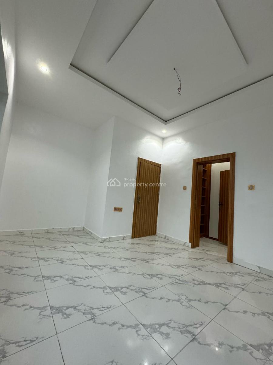 Modern 5bedrooms Funny Detached with Ensuit Bedrooms 24hrs Light, General Paint, By Metro Homes/ Lekki Gardens, Ajah, Lagos, Detached Bungalow for Sale