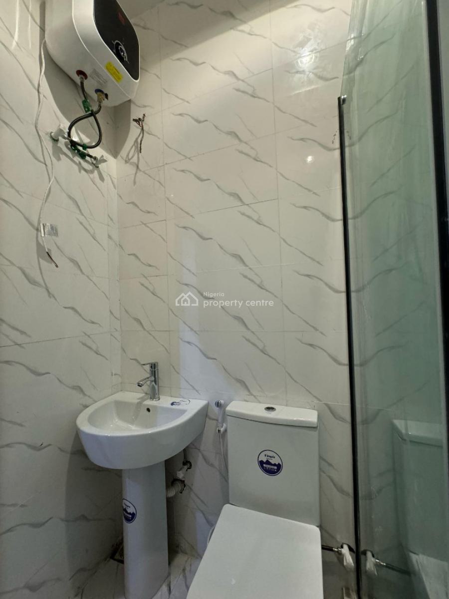 Modern 5bedrooms Funny Detached with Ensuit Bedrooms 24hrs Light, General Paint, By Metro Homes/ Lekki Gardens, Ajah, Lagos, Detached Bungalow for Sale