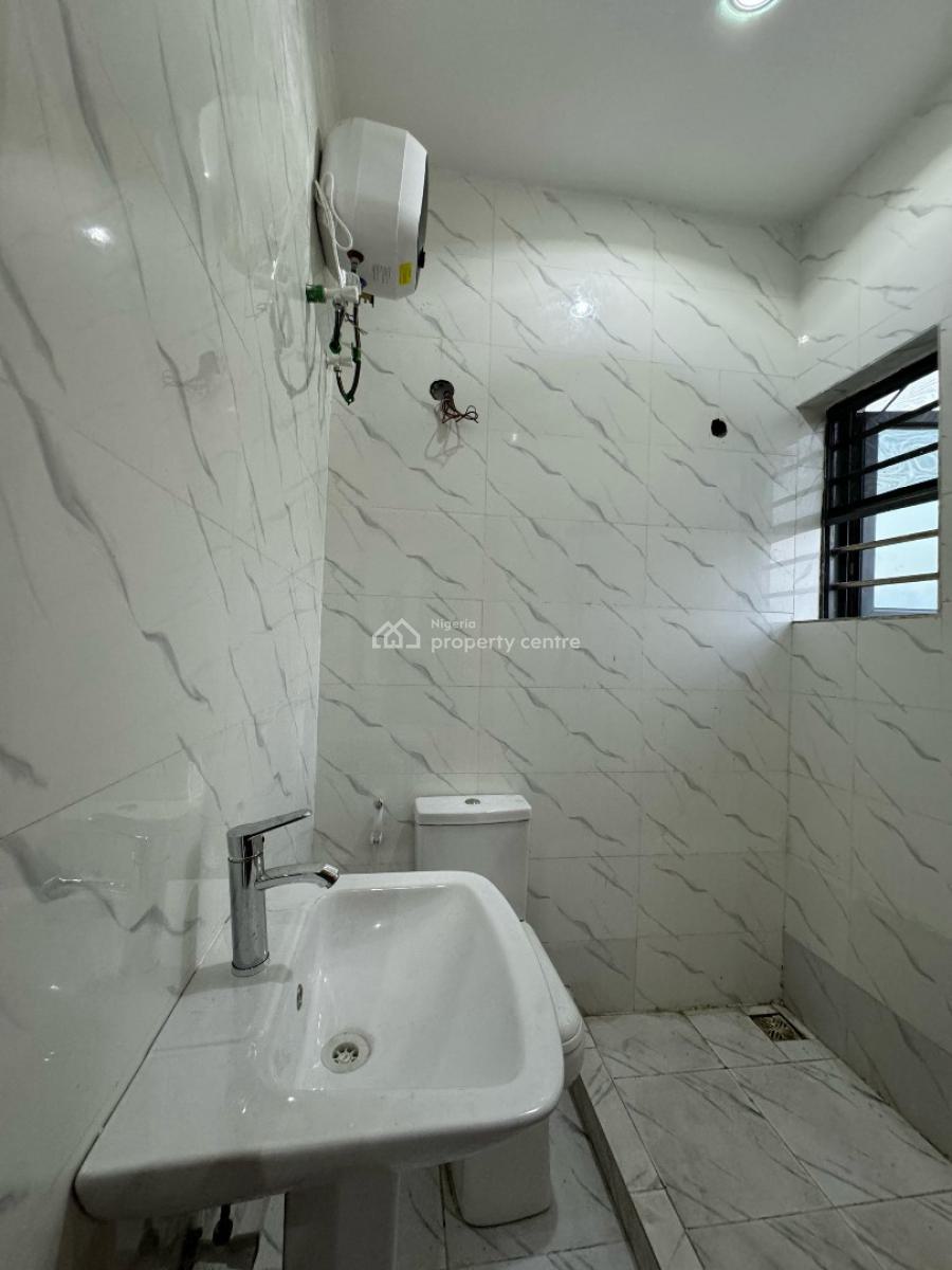 Modern 5bedrooms Funny Detached with Ensuit Bedrooms 24hrs Light, General Paint, By Metro Homes/ Lekki Gardens, Ajah, Lagos, Detached Bungalow for Sale