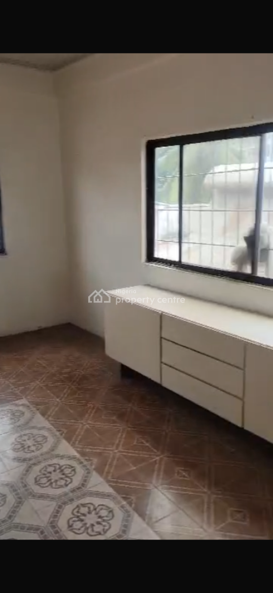 2 Bedroom Penthouse, Off Ajose Adeogun, Victoria Island (vi), Lagos, Flat / Apartment for Rent