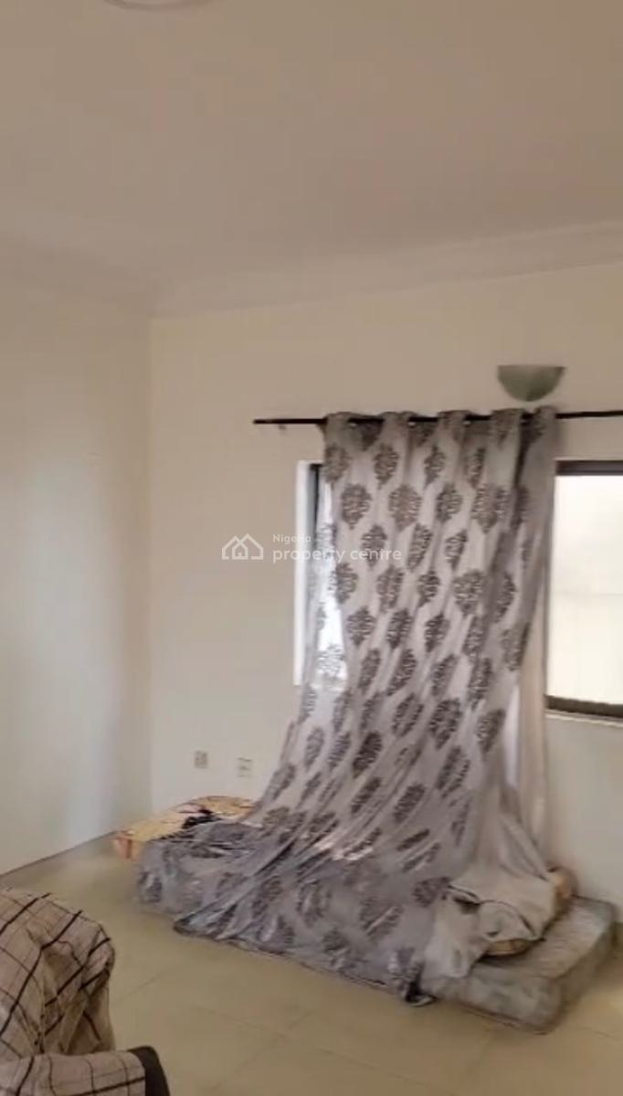 2 Bedroom Penthouse, Off Ajose Adeogun, Victoria Island (vi), Lagos, Flat / Apartment for Rent