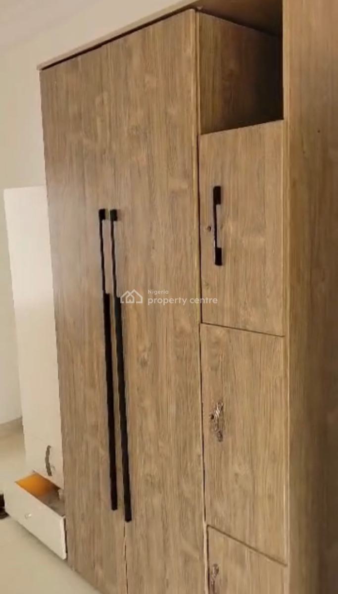 2 Bedroom Penthouse, Off Ajose Adeogun, Victoria Island (vi), Lagos, Flat / Apartment for Rent