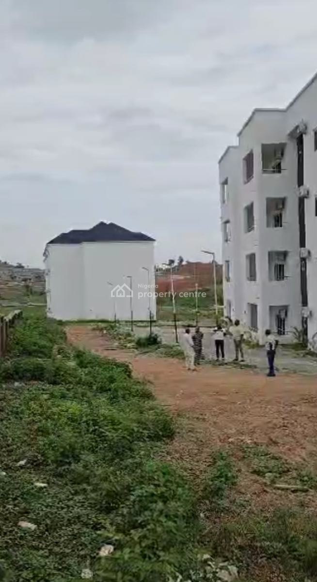 100 Hectares Land in a Good Location, Maitama 2, Maitama District, Abuja, Land for Sale