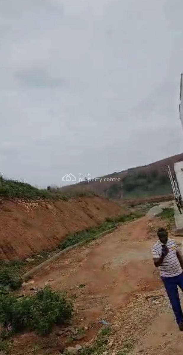 100 Hectares Land in a Good Location, Maitama 2, Maitama District, Abuja, Land for Sale