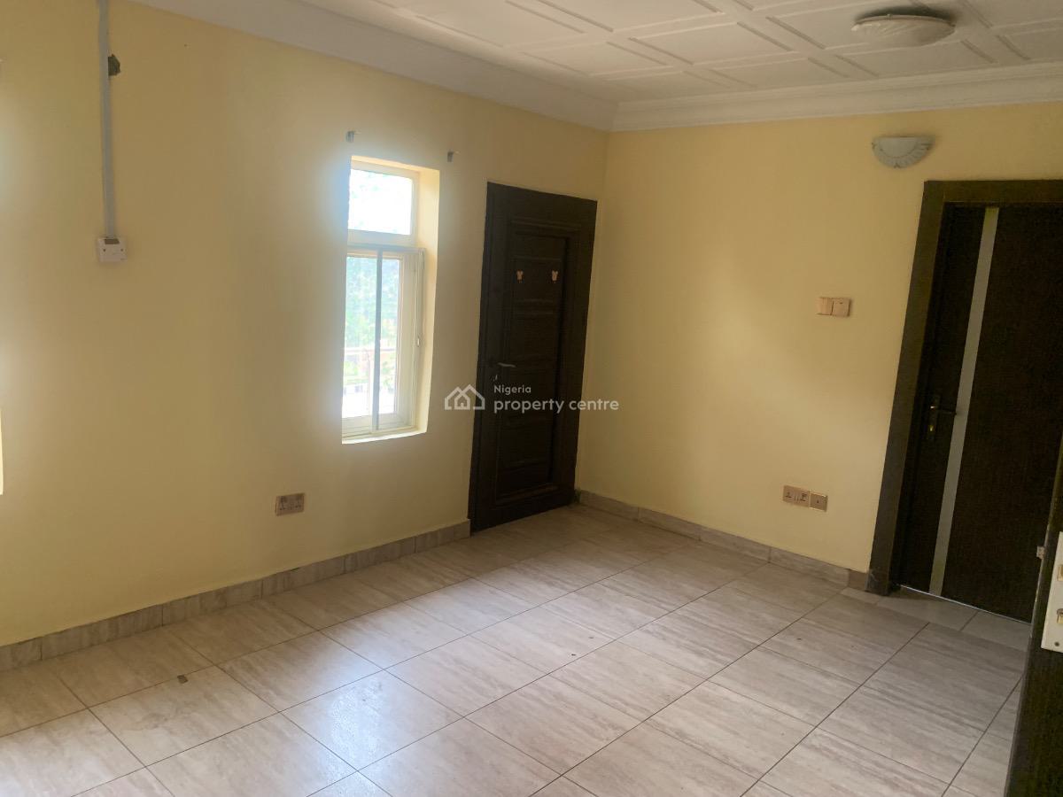 Well Maintained 2 Bedroom Flat, Ikeja Gra, Ikeja, Lagos, Flat / Apartment for Rent