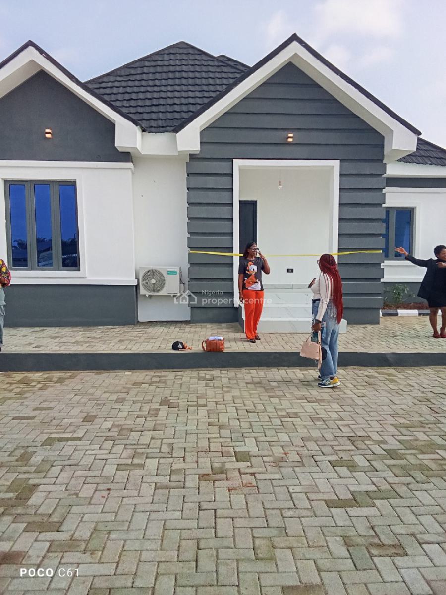 Luxury 3 Bedroom Bungalow Resort with Installment Payment+ Pool, Beside International Airport Road, Eleranigbe, Ibeju Lekki, Lagos, Terraced Bungalow for Sale