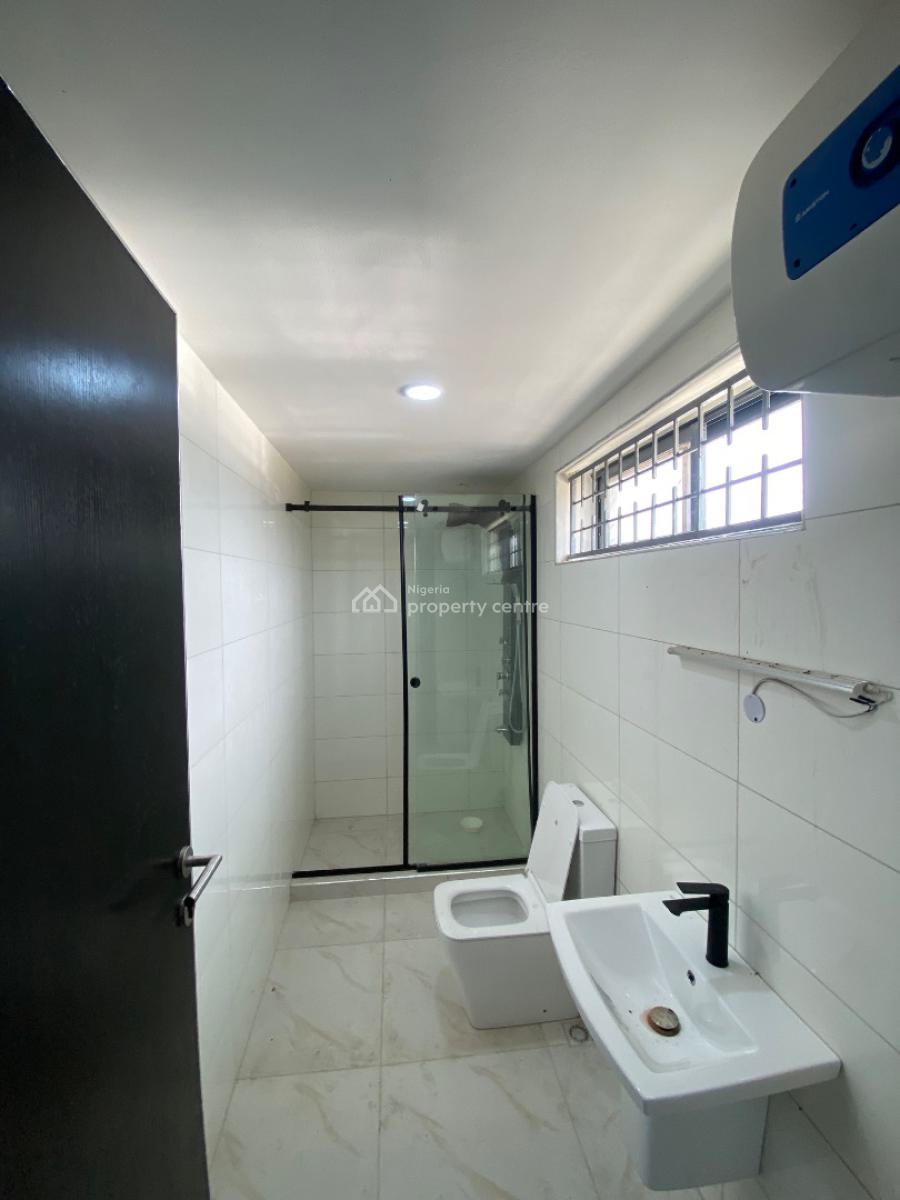 Lovely 4 Bed Duplex in a Gated Estate, Chevron Toll Gate, Lekki, Lagos, Terraced Duplex for Sale