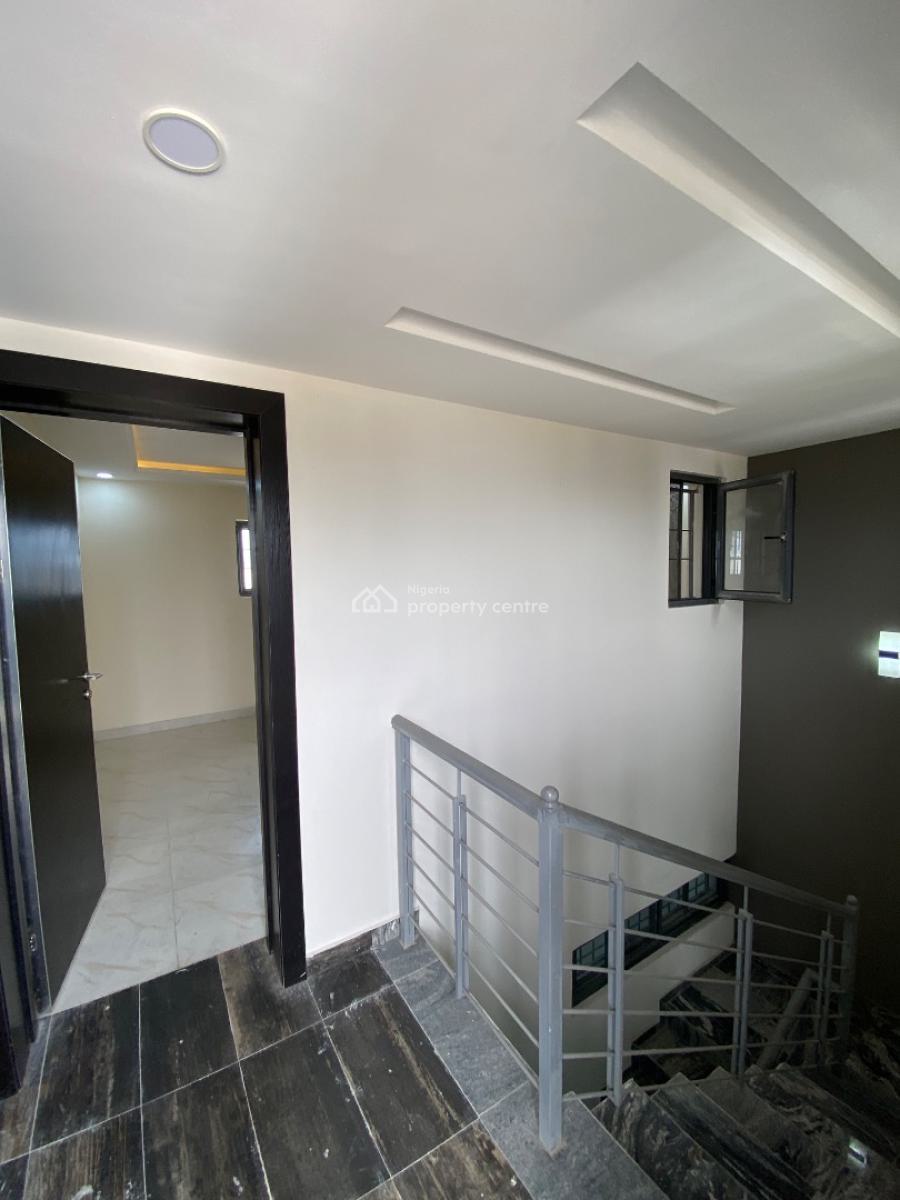 Lovely 4 Bed Duplex in a Gated Estate, Chevron Toll Gate, Lekki, Lagos, Terraced Duplex for Sale