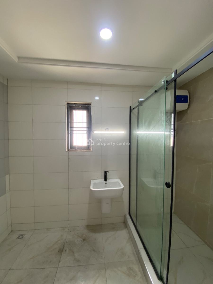 Lovely 4 Bed Duplex in a Gated Estate, Chevron Toll Gate, Lekki, Lagos, Terraced Duplex for Sale