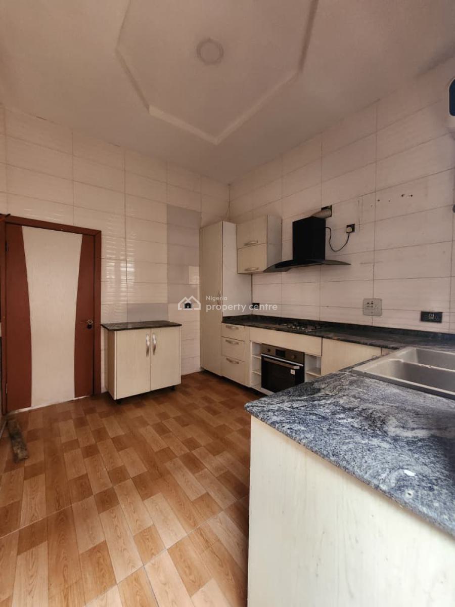 Well Maintained Spacious 4bedroom Duplex, in a Well Secured Estate @ Chevron, Lekki, Lagos, Terraced Duplex for Rent