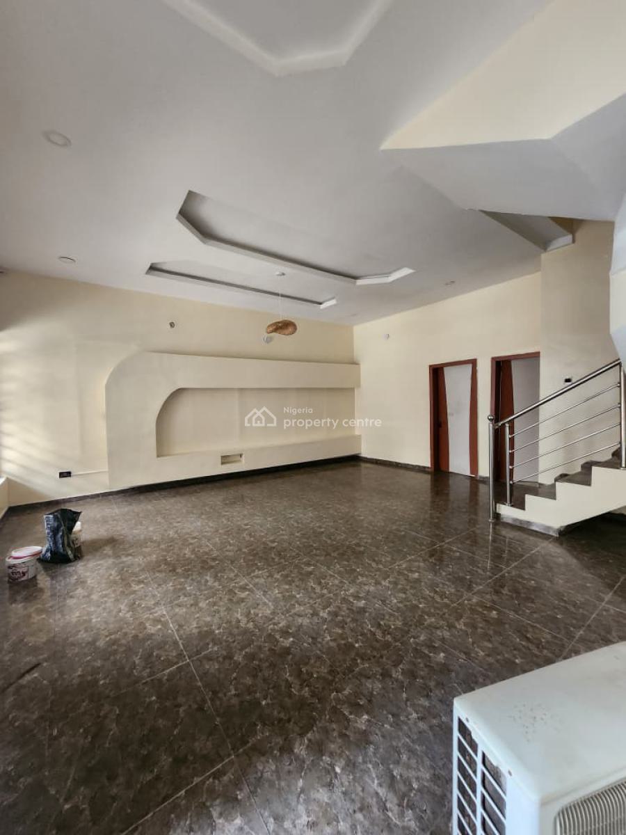 Well Maintained Spacious 4bedroom Duplex, in a Well Secured Estate @ Chevron, Lekki, Lagos, Terraced Duplex for Rent