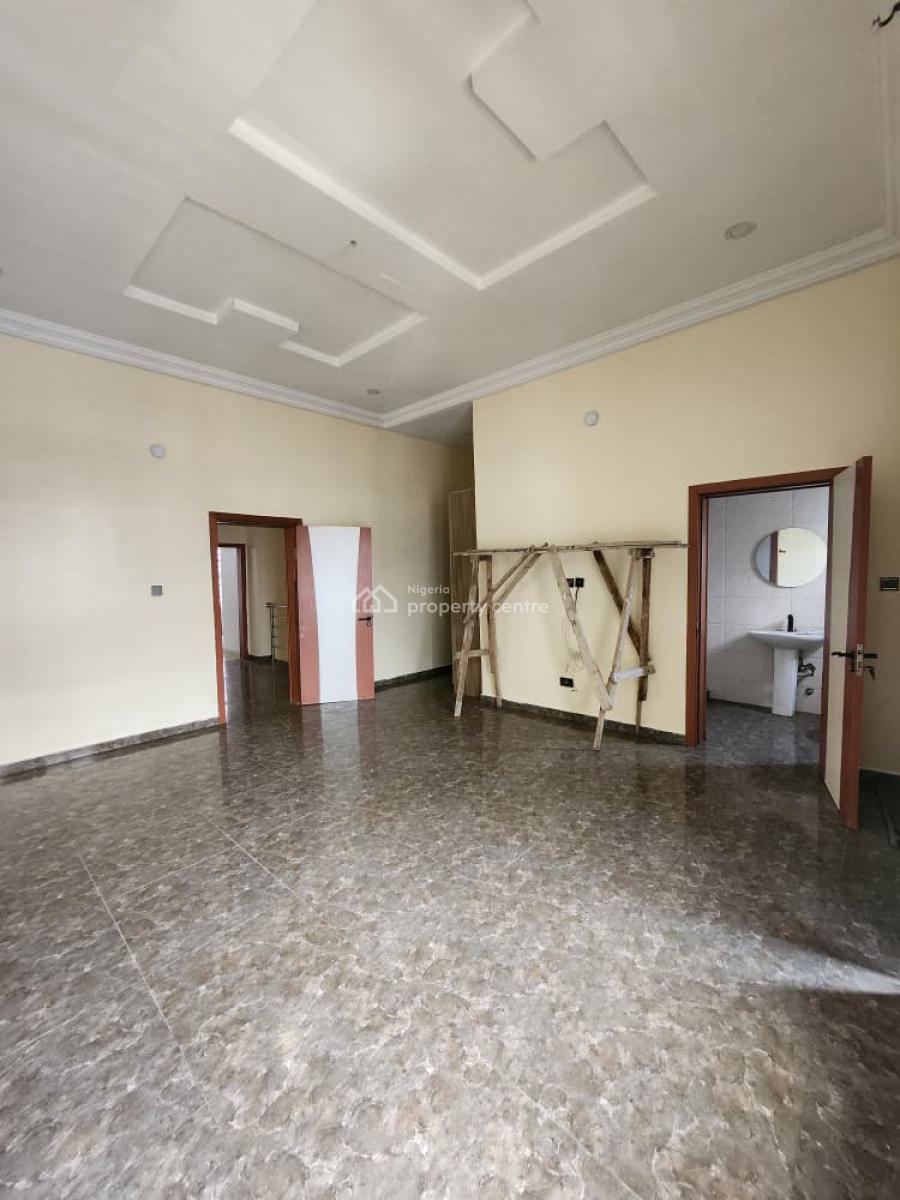 Well Maintained Spacious 4bedroom Duplex, in a Well Secured Estate @ Chevron, Lekki, Lagos, Terraced Duplex for Rent