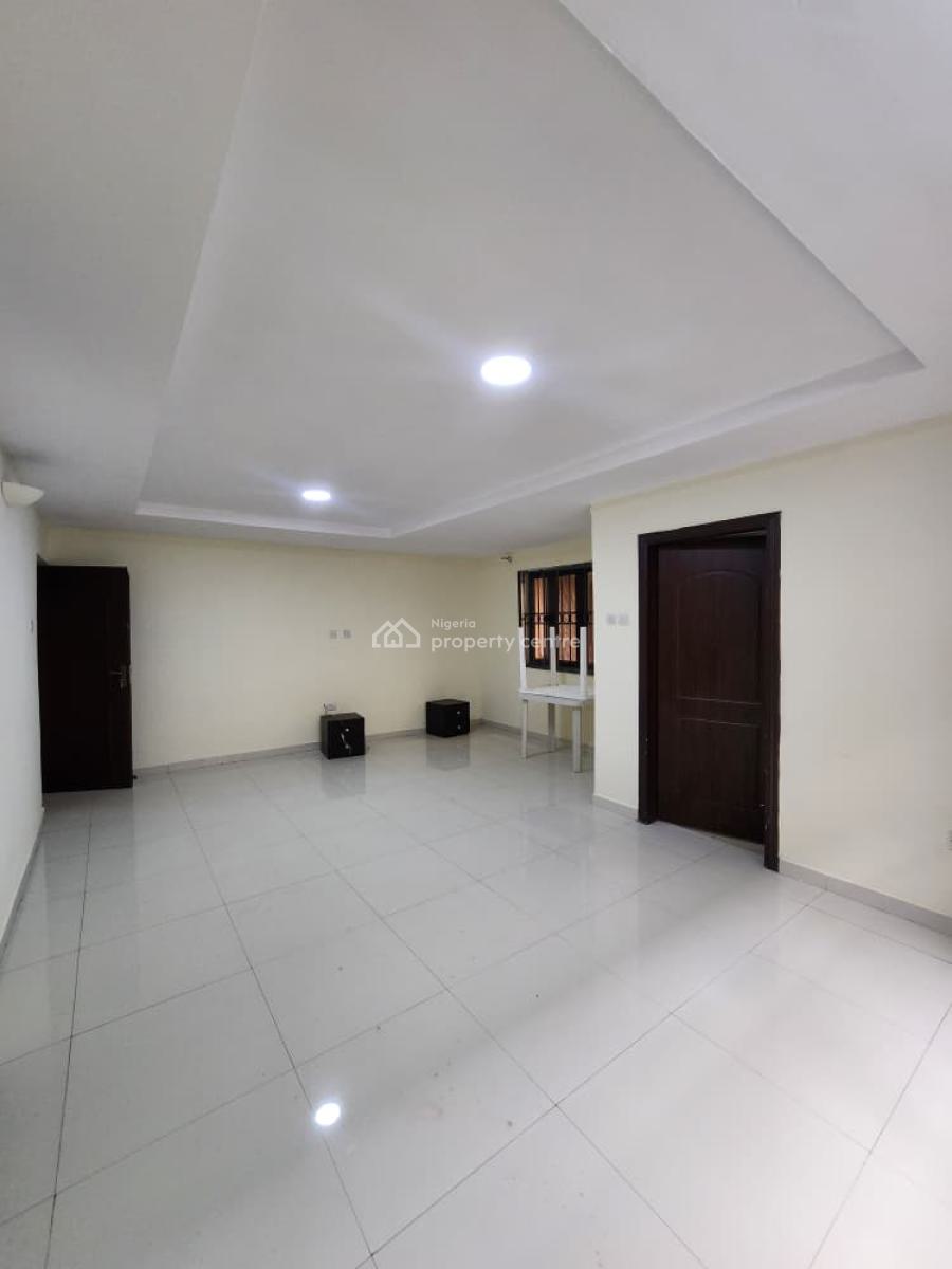 Nice Spacious 3bedrooms Apartment, in a Well Secured Estate, Victoria Island (vi), Lagos, Flat / Apartment for Rent