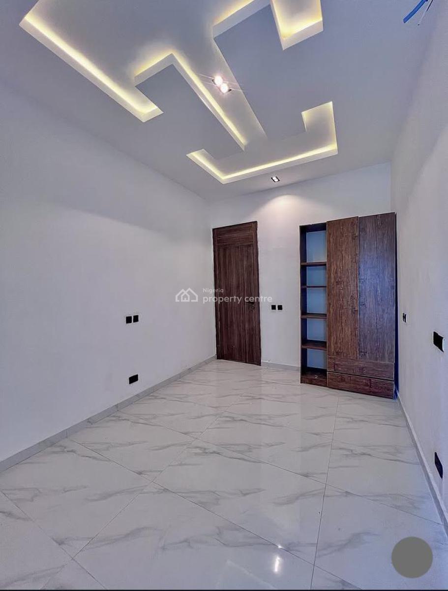 Self Compound 4 Bedroom Terrace, Ikota,lekki, Ikota, Lekki, Lagos, Terraced Duplex for Sale