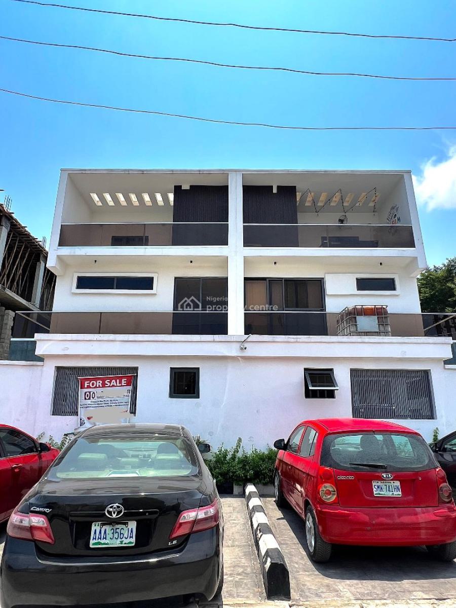 Spacious 5 Bedroom Semi-detached House with Bq., Lekki Phase 1, Lekki, Lagos, Semi-detached Duplex for Sale