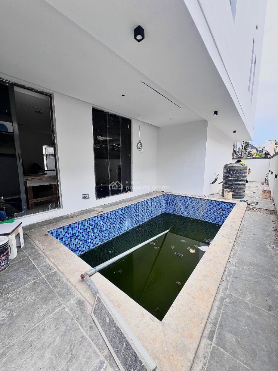 Spacious 5 Bedroom Fully Detached House with Bq, Lekki Phase 1, Lekki, Lagos, Detached Duplex for Sale