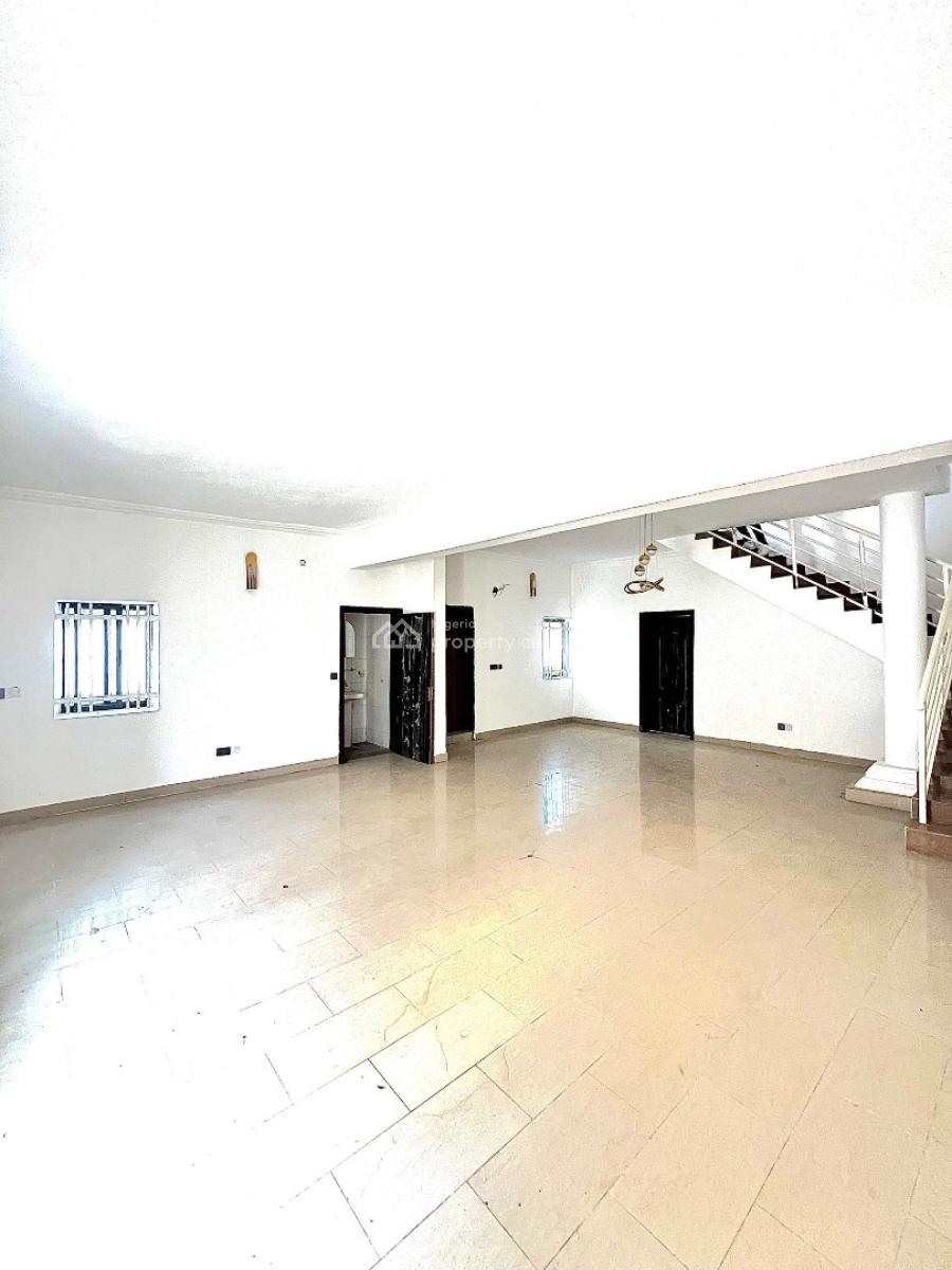 4 Bed Semi-detached + 2 Rooms Bq, Lekki Phase 1, Lekki, Lagos, Semi-detached Duplex for Rent