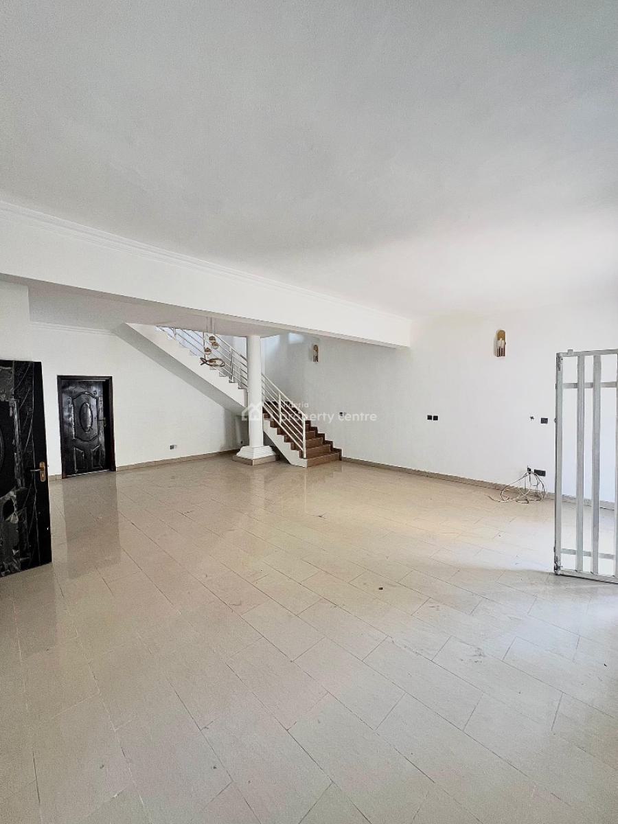 4 Bed Semi-detached + 2 Rooms Bq, Lekki Phase 1, Lekki, Lagos, Semi-detached Duplex for Rent