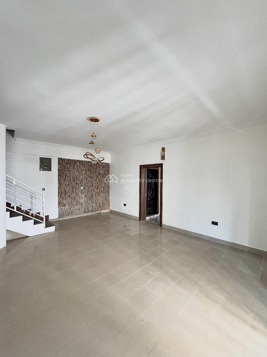 4 Bed Semi-detached + 2 Rooms Bq, Lekki Phase 1, Lekki, Lagos, Semi-detached Duplex for Rent