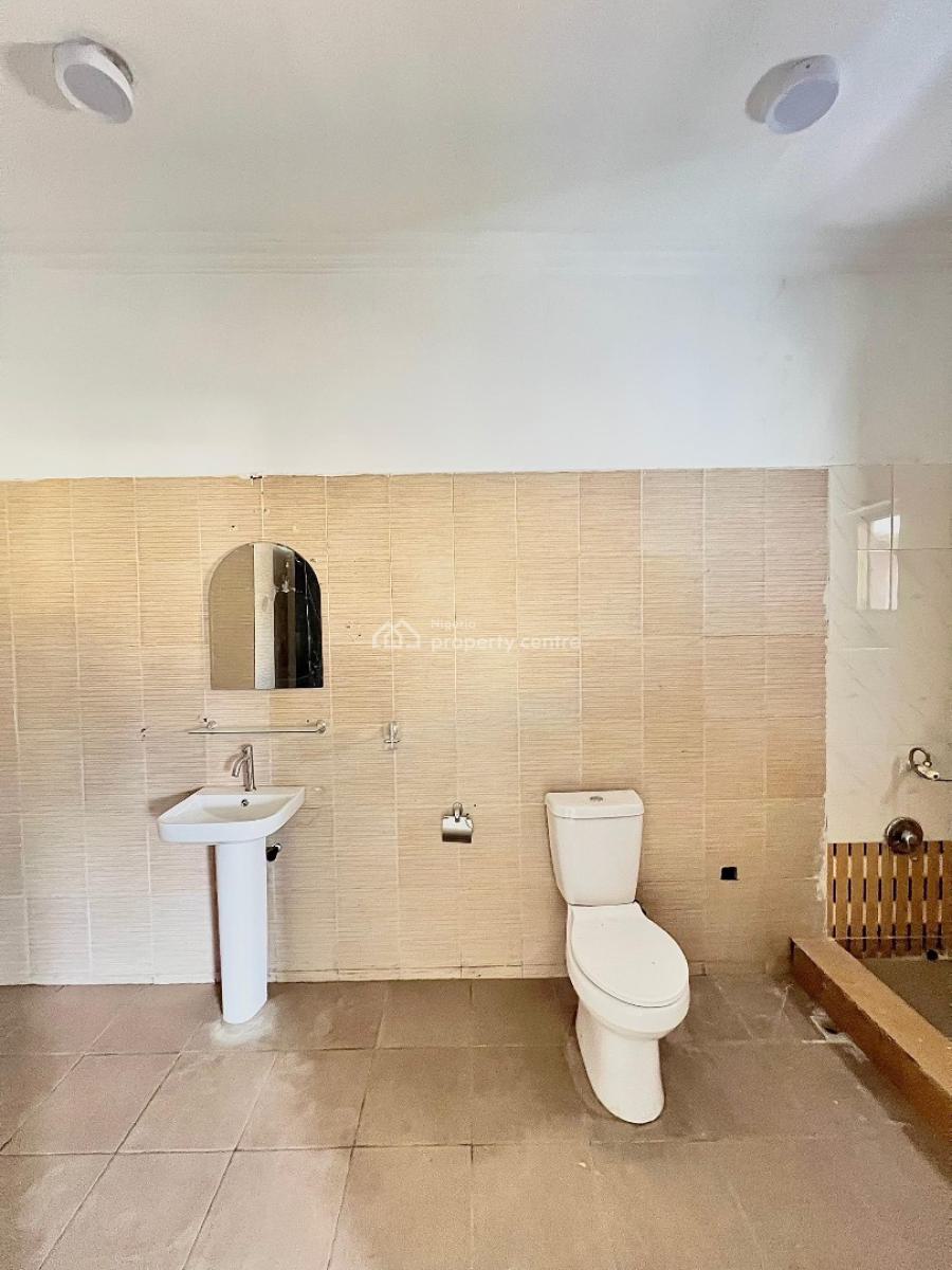 4 Bed Semi-detached + 2 Rooms Bq, Lekki Phase 1, Lekki, Lagos, Semi-detached Duplex for Rent