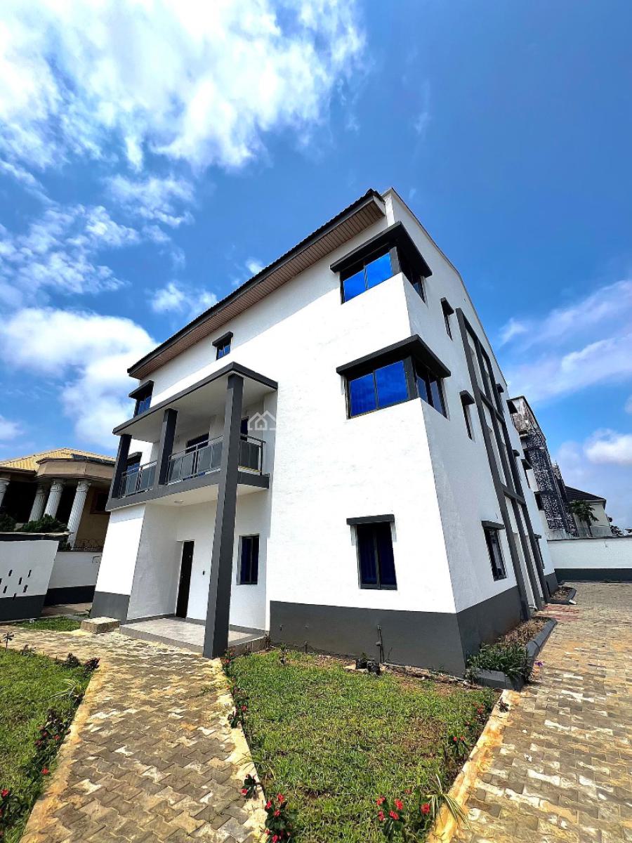 4 Bed Semi-detached + 2 Rooms Bq, Lekki Phase 1, Lekki, Lagos, Semi-detached Duplex for Rent