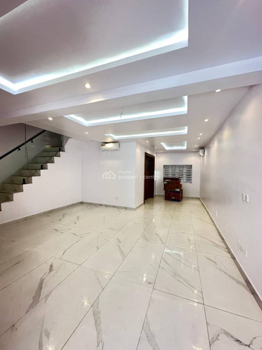 Fully Service 4 Bedroom Terrace Duplex, Off Mobolaji Johnson, Lekki Phase 1, Lekki, Lagos, Terraced Duplex for Rent
