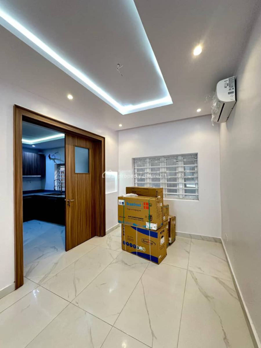 Fully Service 4 Bedroom Terrace Duplex, Off Mobolaji Johnson, Lekki Phase 1, Lekki, Lagos, Terraced Duplex for Rent