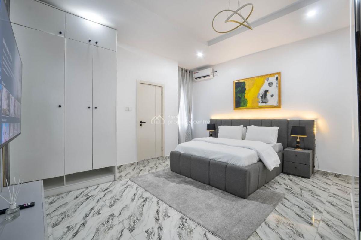 Our Luxury & Spacious 2 Bedroom Terrace Apartment with Bathtub, Ps5, Lekki Phase 1, Lekki, Lagos, Flat / Apartment Short Let