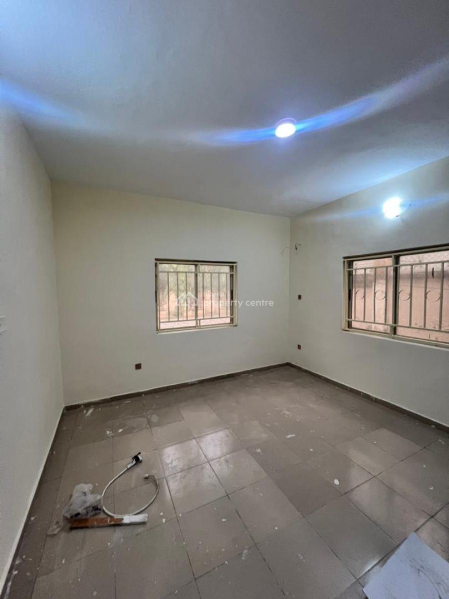 Renovated 2 Bedrooms Blocks of Flats, 1st Avenue, Gwarinpa, Abuja, Flat / Apartment for Rent
