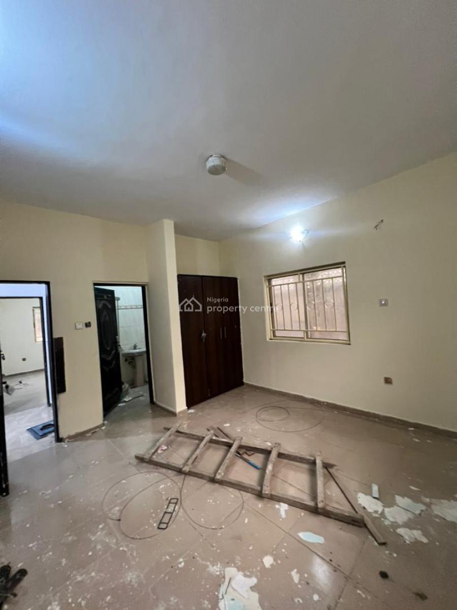 Renovated 2 Bedrooms Blocks of Flats, 1st Avenue, Gwarinpa, Abuja, Flat / Apartment for Rent