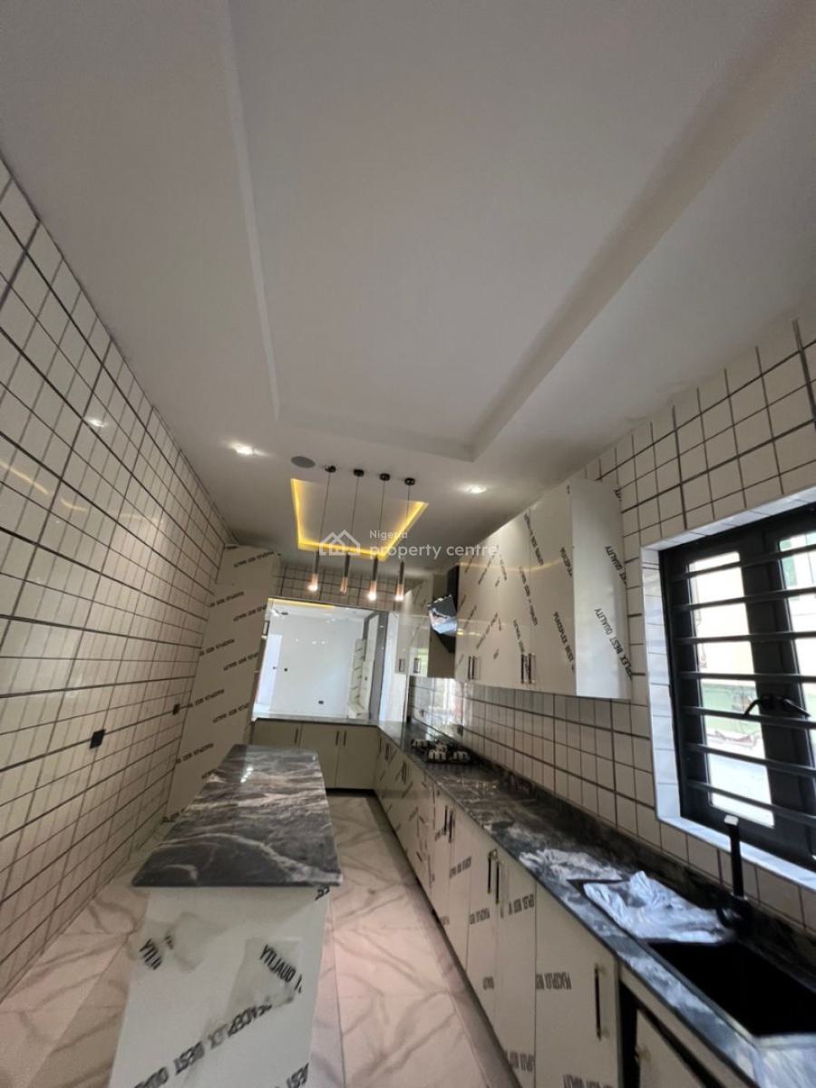 Well Detailed 5bedroom Detached Home, Thomas Estate Ajah, Ajah, Lagos, Detached Duplex for Sale