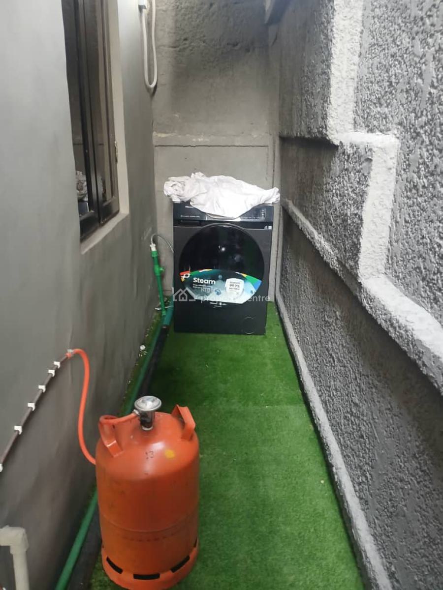 a Furnished 2 Bedroom Flat in a Secure Estate, Surulere Way, Dolphin Estate, Ikoyi, Lagos, Flat / Apartment for Rent