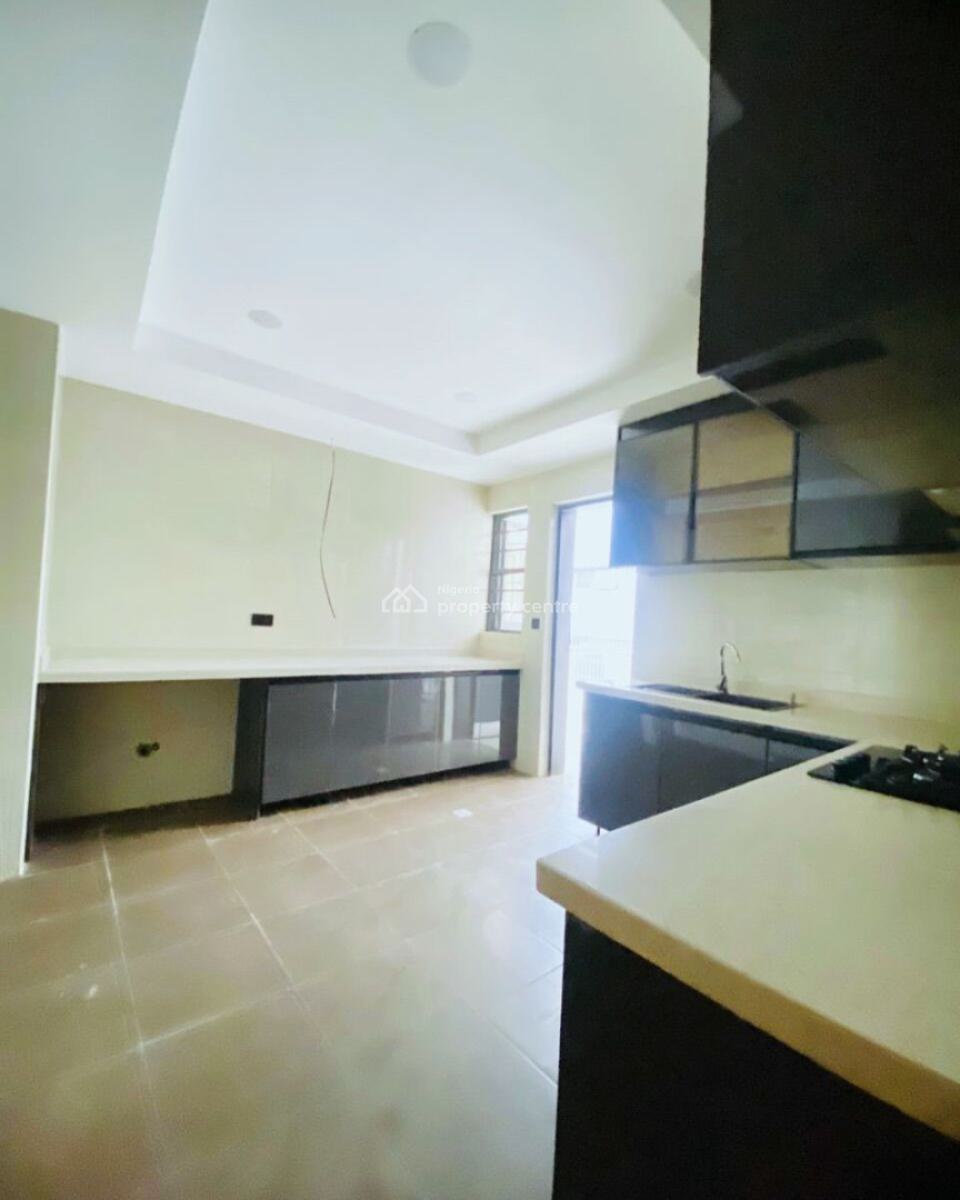 Pristine 1 & 2 Bedroom Apartments, Lekki Phase 1, Lekki, Lagos, Flat / Apartment for Rent